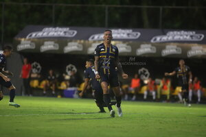 Versus / Lucas Barrios, entre las importantes bajas de Trinidense para medir a Olimpia