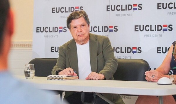 Euclides promete techo digno pero rechaza ocupaciones ilegales en reunión con sintechos