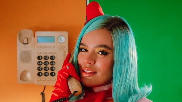 Karol G confirma colaboración con Shakira en su canción TQG