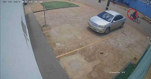 La Nación / Cámara captó huida del sicario que asesinó a periodista