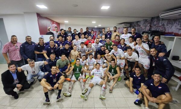 Nacional gana y avanza en la Libertadores