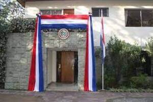 ¿Desaparecieron 500 millones de guaraníes de la Embajada Paraguaya en Chile? - Informatepy.com