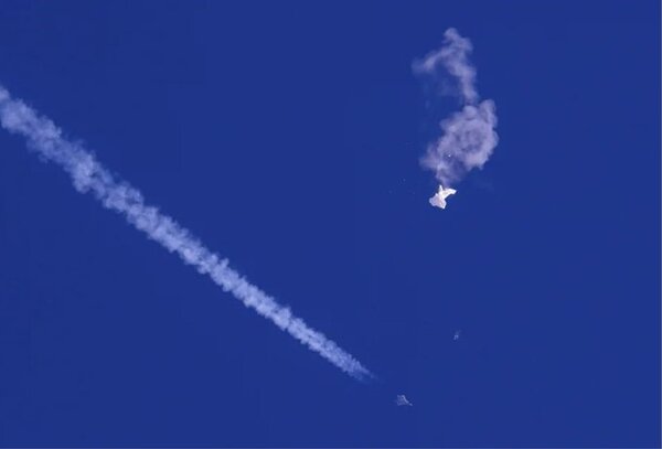EEUU reveló detalles de los tres objetos derribados en su espacio aéreo en los últimos días