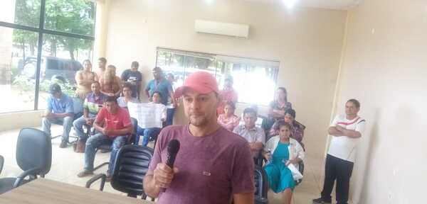 Varias familias de Minga Guazú están aislados y la Comuna se desentiende - La Clave