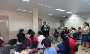 Reiteran a pacientes la importancia de eliminar criaderos de mosquitos