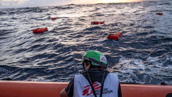 Desaparecidos 73 migrantes tras naufragio cerca de Libia