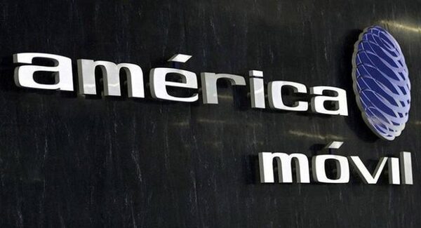 Las ganancias netas de América Móvil caen un 60,4% anual al cierre de 2022 - Revista PLUS