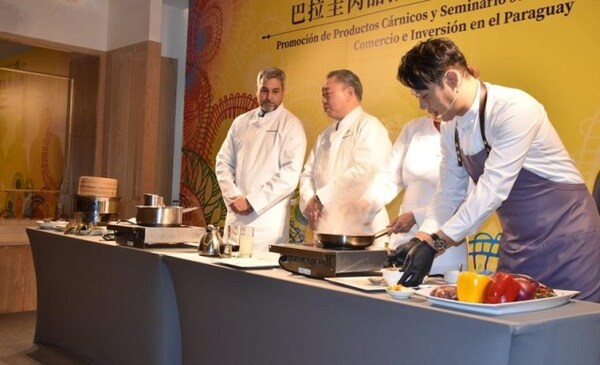 Muestran calidad de carne porcina paraguaya en Taiwan