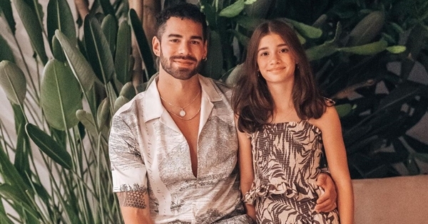 ¡Nadador emocionado! La hija de Renato Prono quiere seguir los pasos de su padre