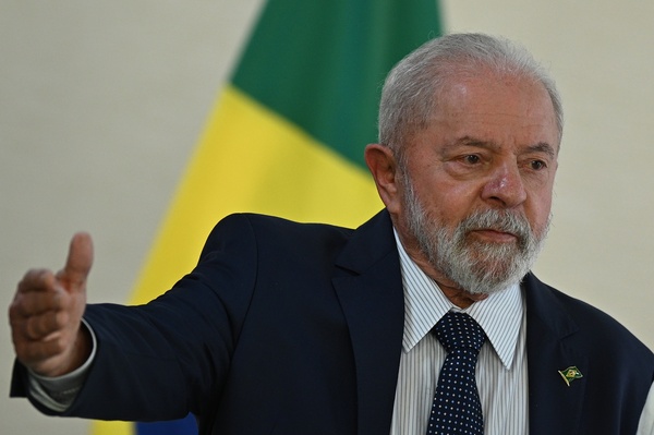 Lula anuncia la retomada de 14.000 obras paradas en todo Brasil - MarketData