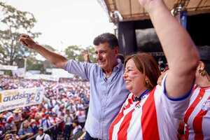 Esperanza Martínez: “Vamos a recuperar la salud gratuita”
