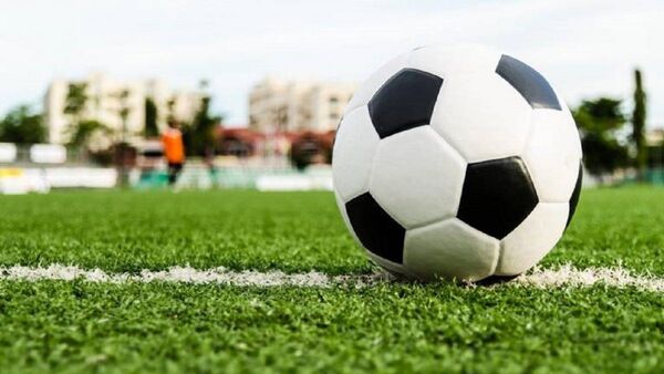 Fiscalía imputa a un técnico de fútbol por coacción sexual y violación