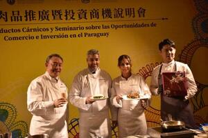 Paraguay espera aumentar balanza comercial con Taiwán, tras exitosa primera degustación de carne porcina - Revista PLUS