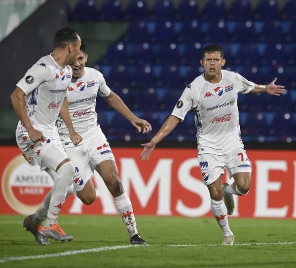 AUDIO: Nacional dejó atrás a Sport Huancayo y se clasificó a la segunda fase de la Copa Libertadores - Cardinal Deportivo - ABC Color