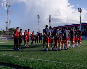 ¡Zaguero central! La prioridad principal de Cerro Porteño