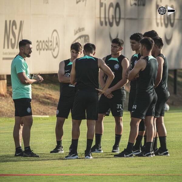 Olimpia pide a hinchas de Encarnación que se asocien y ayuden al club