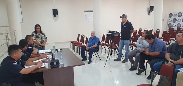 Director de Policía hace el vacío a trabajadores de transporte de carga agobiados por asaltos - ABC en el Este - ABC Color