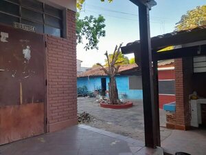 Padres “hermosean” escuela asuncena con dinero de sus bolsillos - Nacionales - ABC Color