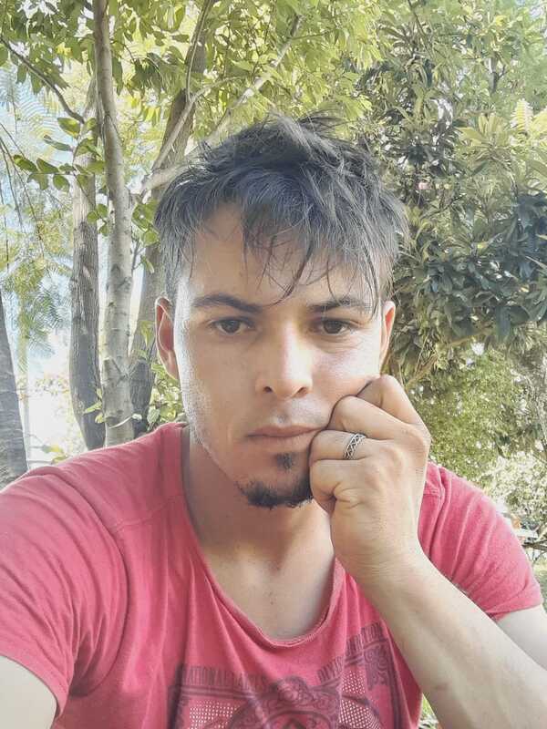 Okañyete infeliz que atacó y acuchilló a su concu mientras jugaba vóley - La Clave
