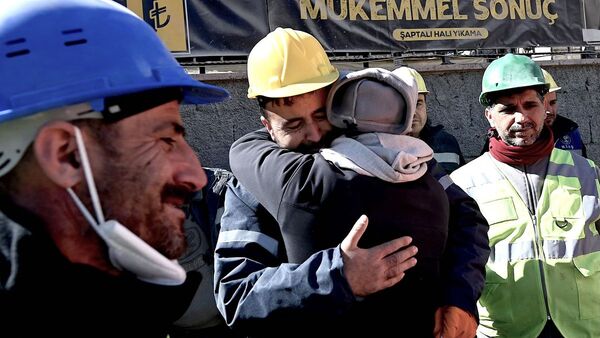 Rescatada una joven en Turquía 11 días después del sismo