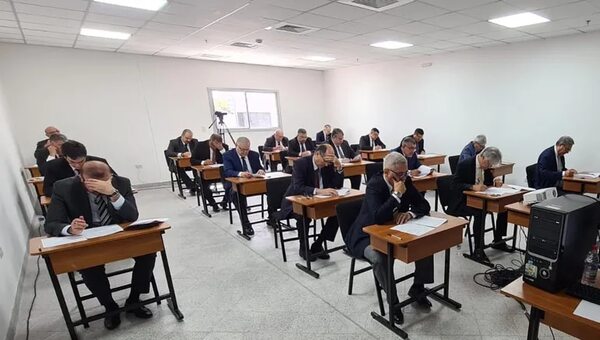 Terna para la CSJ: solo dos candidatos logran puntaje total en examen - Nacionales - ABC Color
