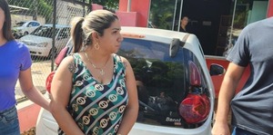 Detienen a dos abogadas y asistente fiscal por supuesta coima - Unicanal