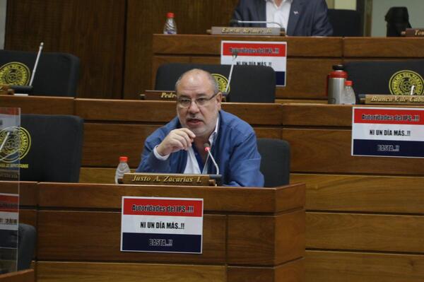 “Hay gente que sigue queriendo ganarle las internas a Cartes”, dice diputado - ADN Digital