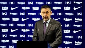 Bartomeu: "Es falso y absurdo pensar que compramos a árbitros"