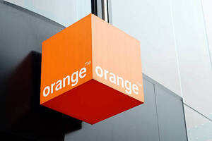 Orange prevé ahorrar 600 millones de euros y reducir inversiones hasta 2025 - Revista PLUS