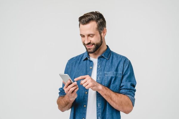 Lanzan al mercado la primera app paraguaya para encontrar trabajo - MarketData
