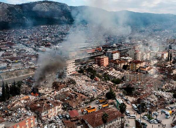 Crece la cifra de fallecidos por sismos en Turquía y Siria - ADN Digital