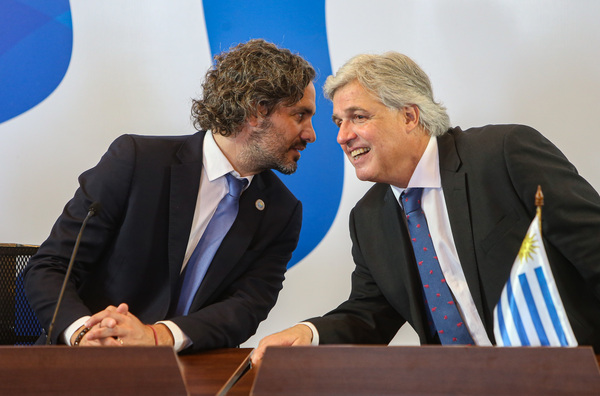 Los cancilleres de Argentina y Uruguay abordan temas bilaterales y del Mercosur - MarketData