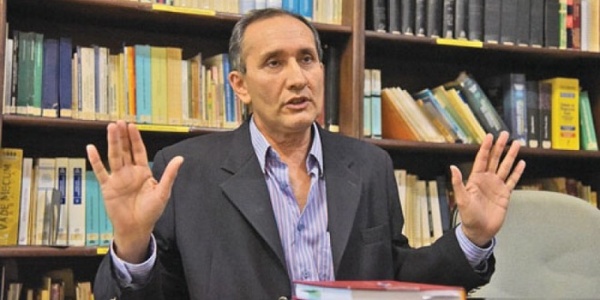 Senador pide a los ministros de la Corte resolver los problemas internos