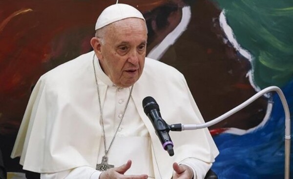 Francisco reiteró que no piensa en la renunciar