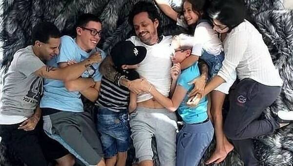 Los hermanos mayores que tendrá el peque de Nadia de Ferreira