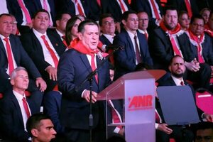 Piden a Junta apañar a HC y omitir su firma ante bancos - Política - ABC Color
