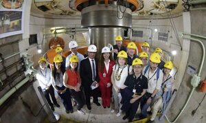 Comitiva de la Asociación Internacional de Hidroeléctricas apreció el potencial de ITAIPU