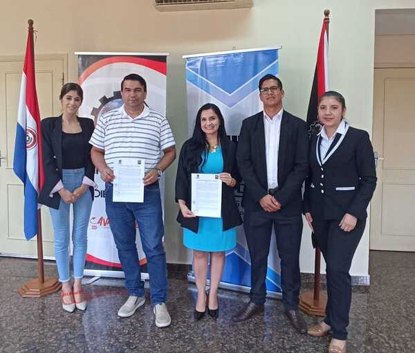 La UNIDA y la Municipalidad de Minga Guazú firman un importante convenio - La Clave