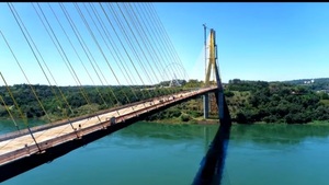 Puente de la Integración se mueve y eso es normal, afirma ingeniero