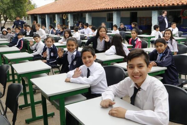 Este año por primera vez, los kits traerán cuadernillos para complementar aprendizaje de alumnos