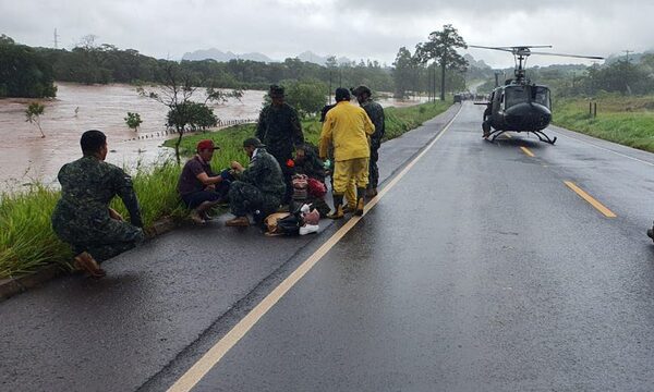 Bella Vista Norte bajo agua tras desborde de los ríos Aquidabán y Apa - Megacadena — Últimas Noticias de Paraguay