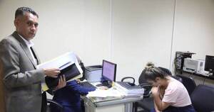 La Nación / Juez ordenó prisión para asistente fiscal y abogadas imputadas por tráfico de influencia