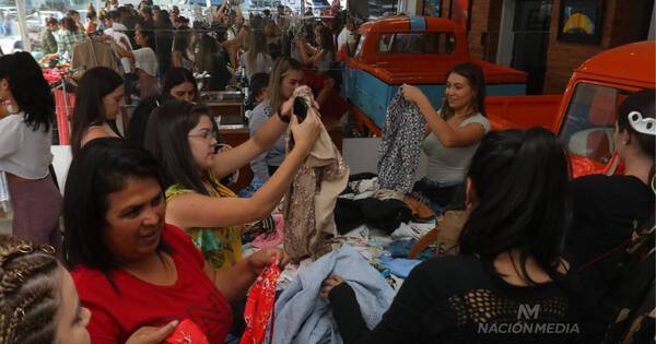 La Nación / Con gran éxito se desarrolla la Gran Feria SC by Sol Cartes