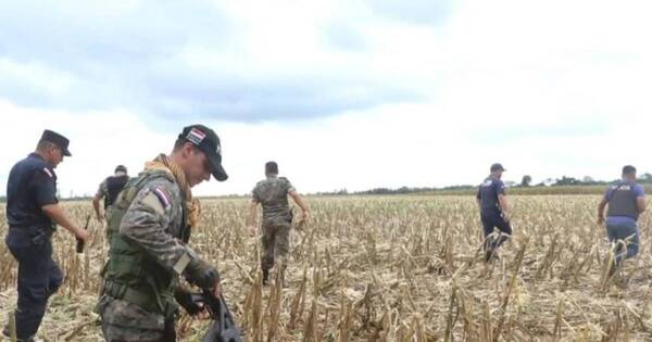 La Nación / Forense no halló heridas de bala ni cortantes en cuerpo de sudafricano