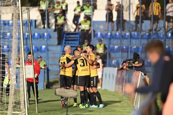 Resistencia vs. Guaraní: Goleada Legendaria en Villa Elisa - Guaraní - ABC Color