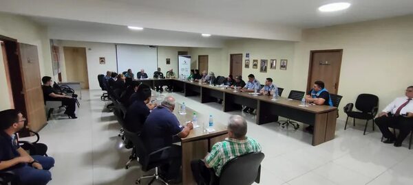 Reactivan Consejo de Seguridad para combatir asaltos y estafas en la zona comercial de CDE - ABC en el Este - ABC Color
