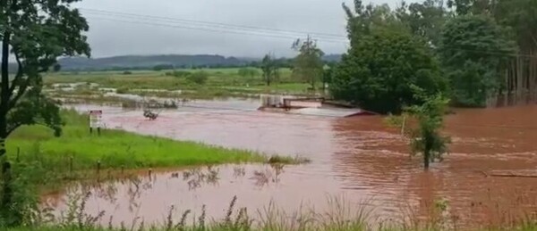 Centenares de familias, la mayoría indígena, claman por asistencia debido a las inundaciones - La Tribuna