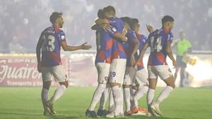 Cerro Porteño triunfa en el debut de Facundo Sava