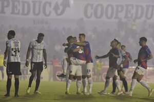 Guaireña vs. Cerro Porteño: El Ciclón de Sava despeja la humareda en Villarica - Cerro Porteño - ABC Color