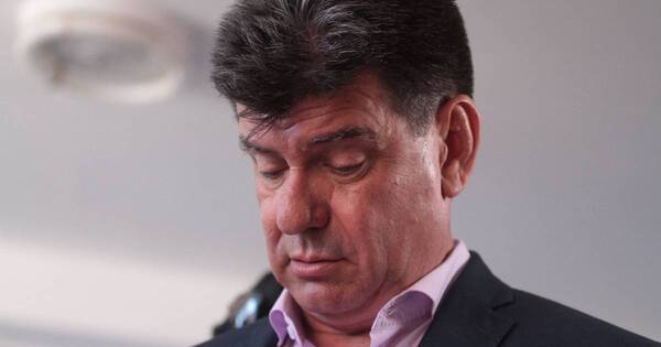 La Nación / “La candidatura de Efraín está congelada en 22 puntos”